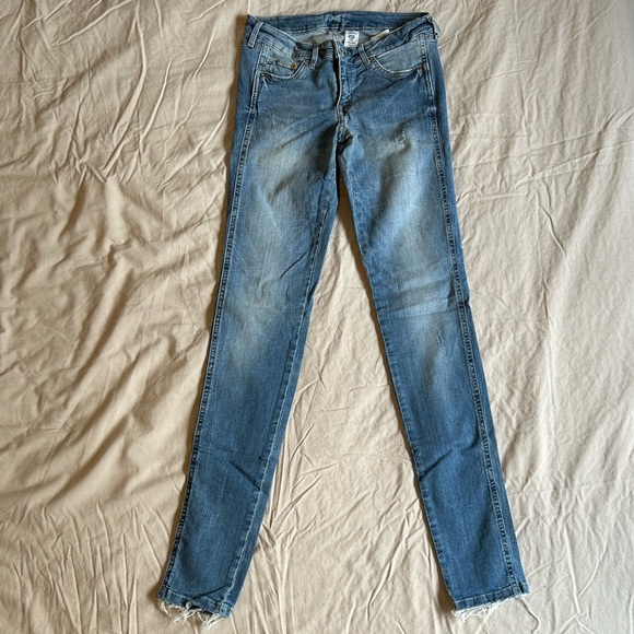 Low Rise Skinny Jeans - Picture 5 of 5